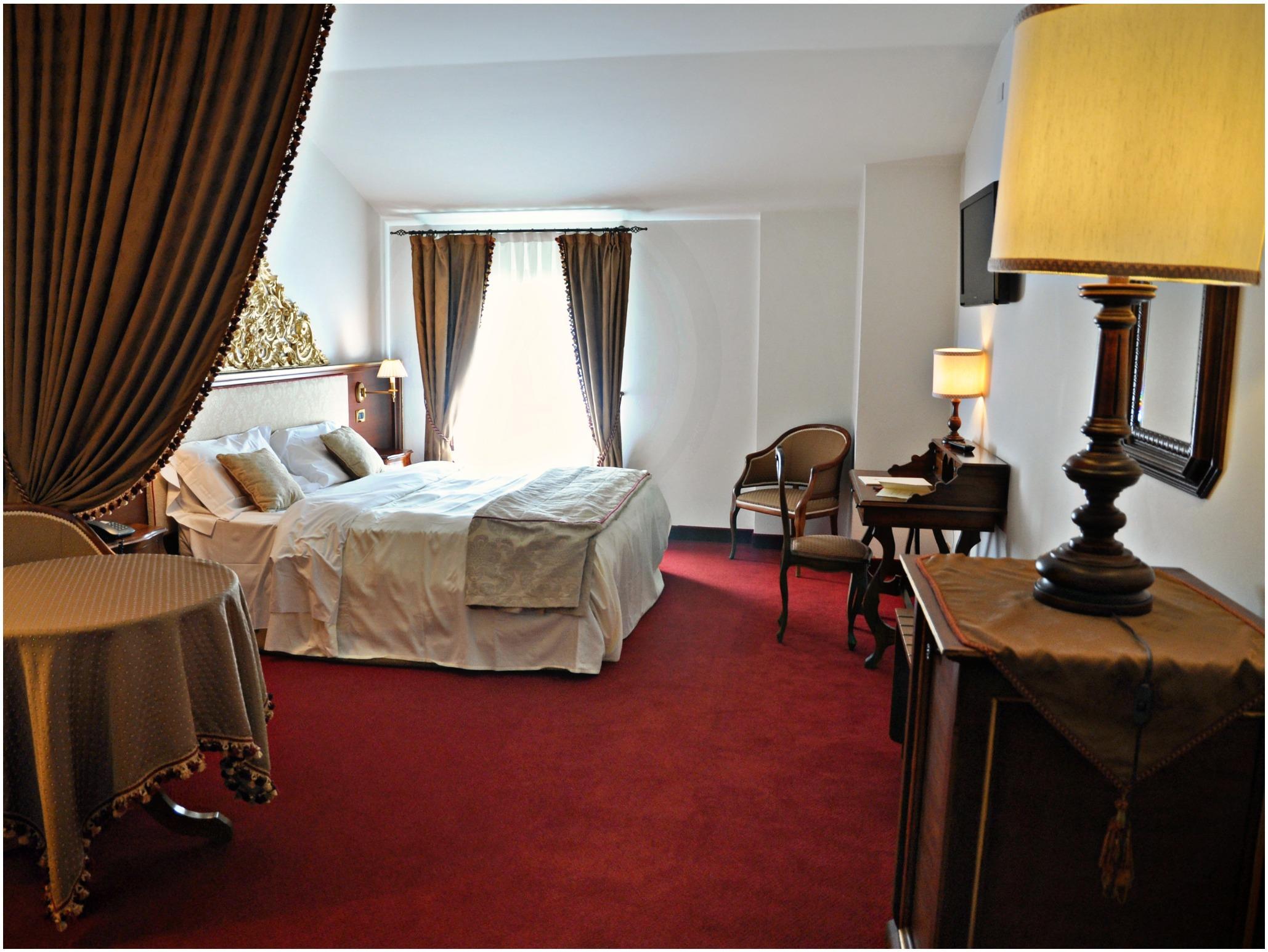 Hotel Villa Condulmer Mogliano Veneto Luaran gambar A room at the hotel