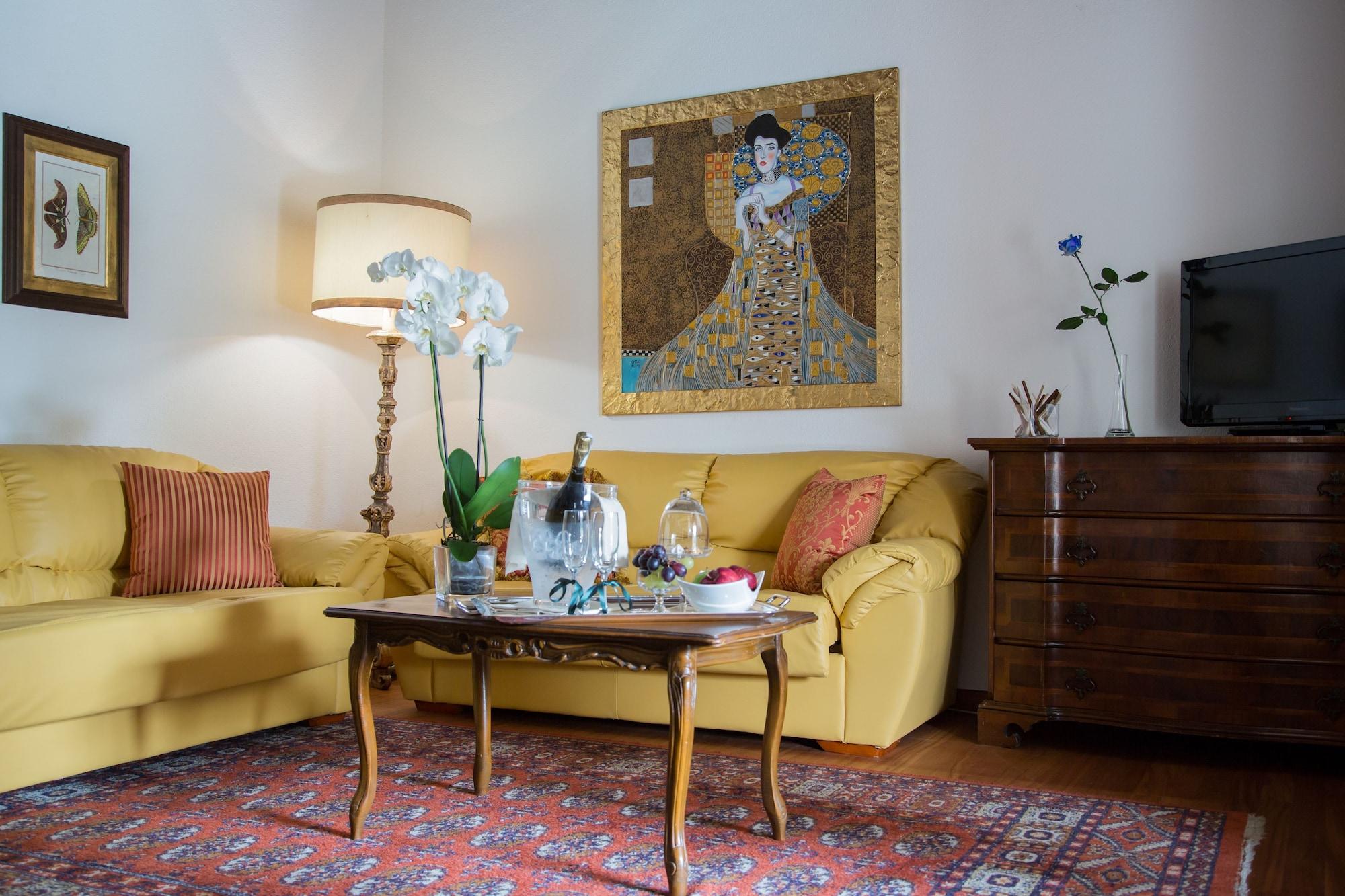 Hotel Villa Condulmer Mogliano Veneto Luaran gambar The living room