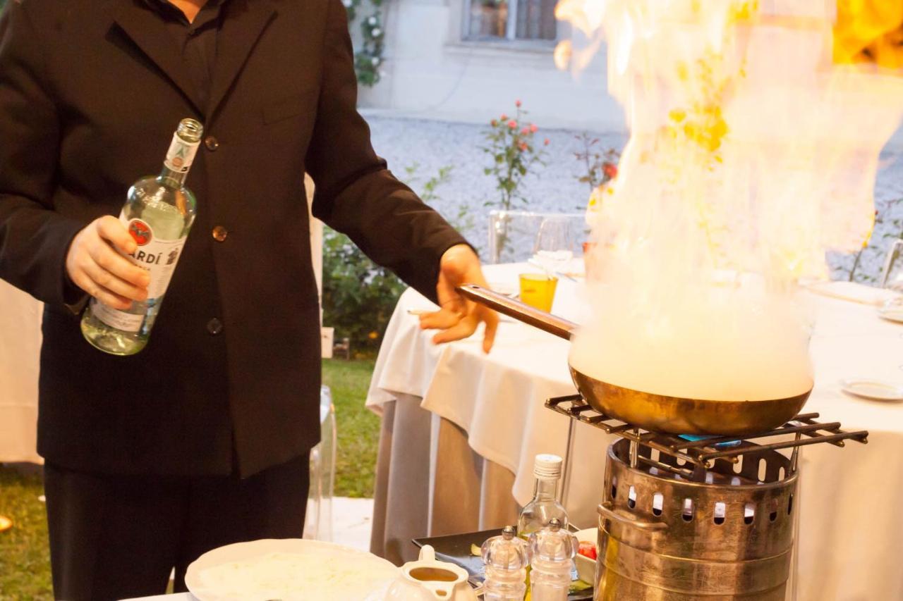 Hotel Villa Condulmer Mogliano Veneto Luaran gambar Flaming Dr. Pepper
