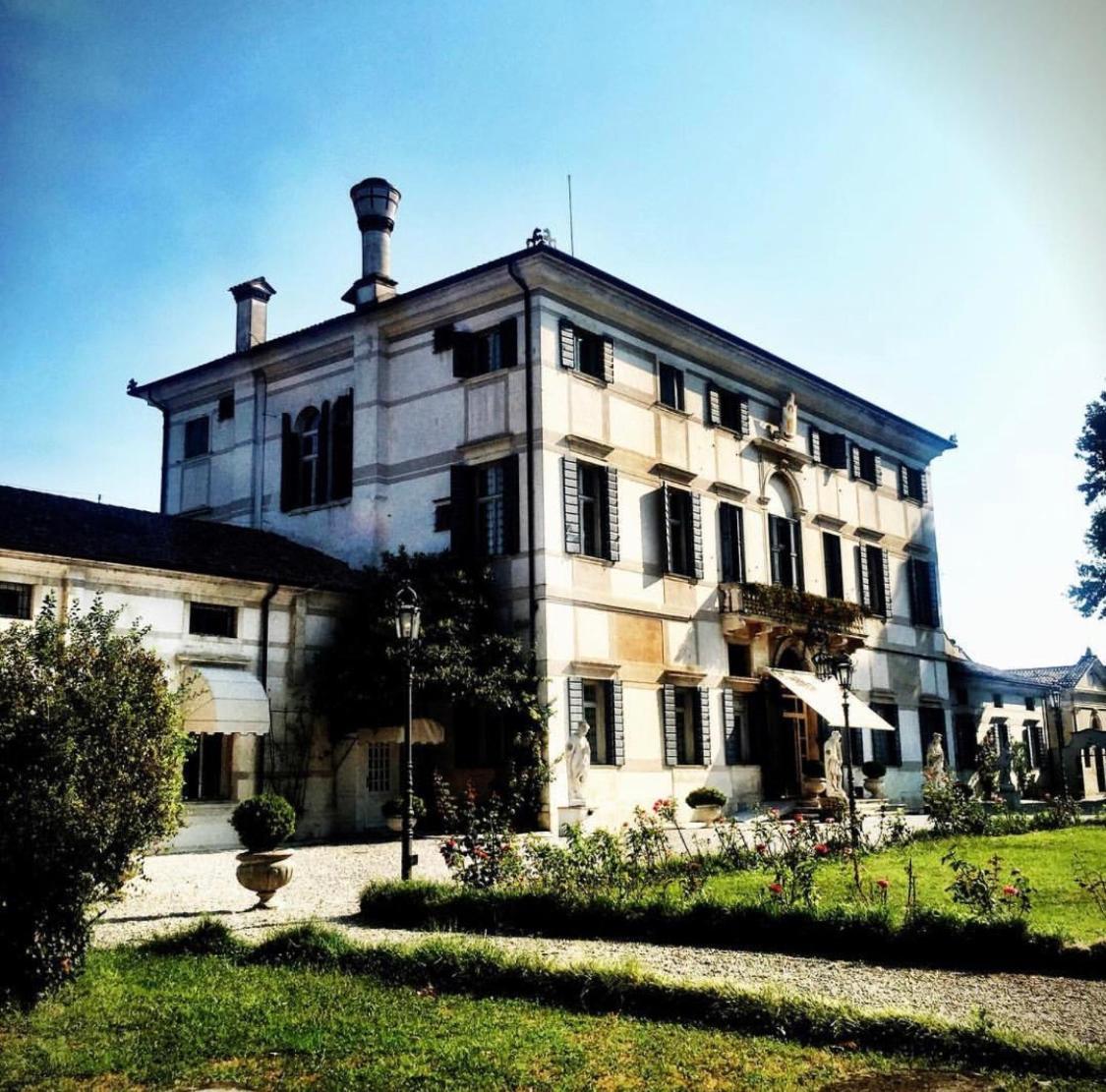 Hotel Villa Condulmer Mogliano Veneto Luaran gambar Villa confalonieri